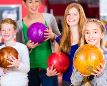Kids Charlotte County and Southern Sarasota County: Bowling Parties - Fun 4 Port Charlotte Kids
