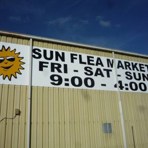 Sun Flea Market